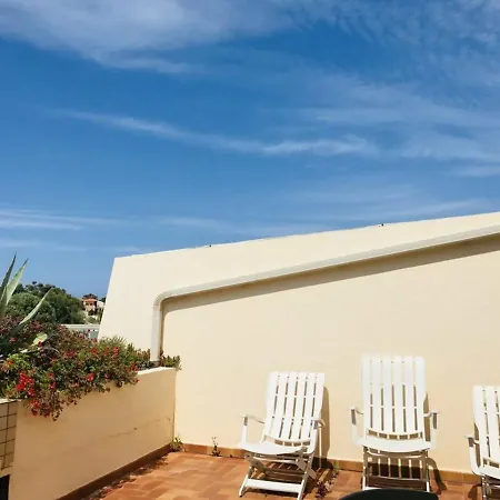 T2 A Avec Terrasse Et Parking, A 100m De La Plage - Fr-1-63-263 Lumio (Corsica)